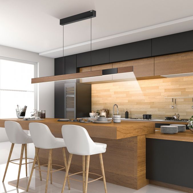 Kithcen ceiling light on dinnig table