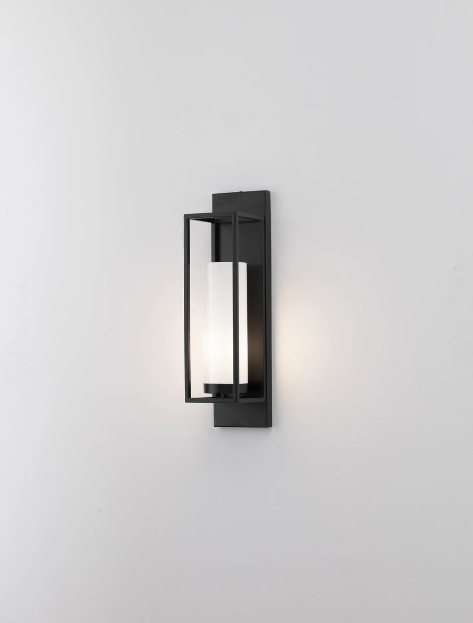 ULI Black & Opal Glass Wall Light - ID 14819