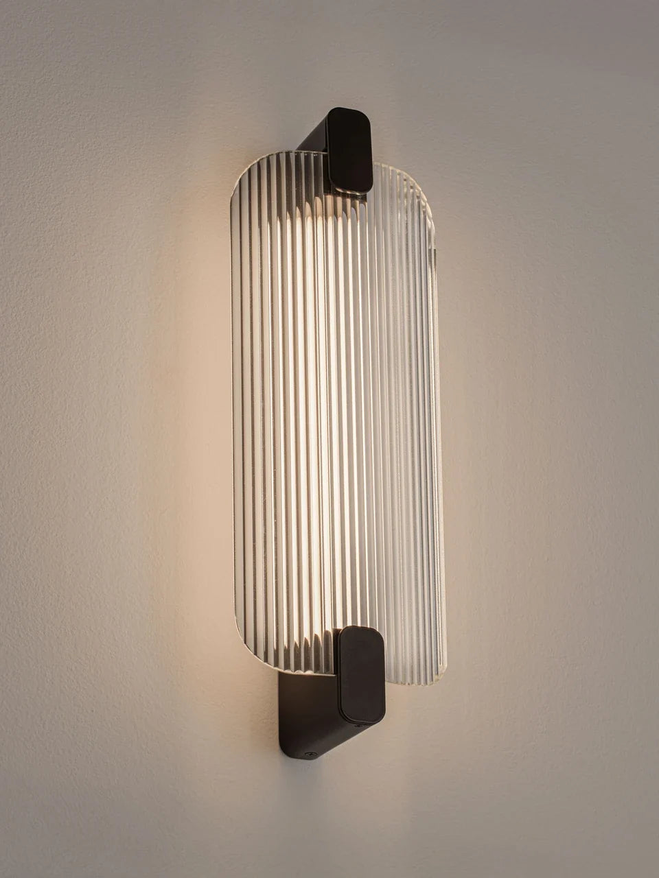 EME Black Metal and Ribbed Glass Modern Wall Light - ID 14937