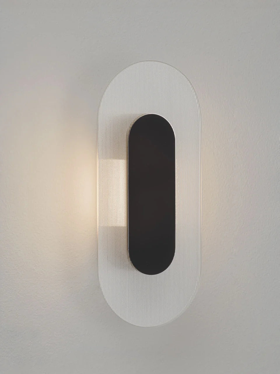 RIO Small Matt Black & Textured Clear Glass LED Linear Wall Light - ID 15026