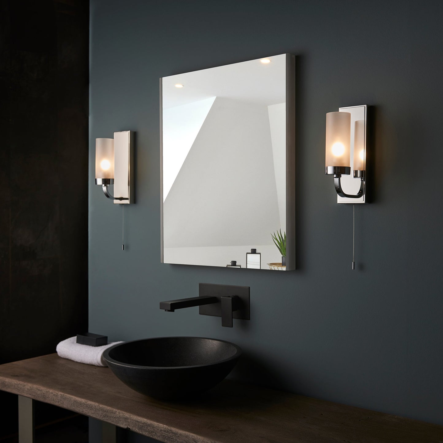 Polished Chrome & Frosted Glass Bathroom Wall Light - ID 11679