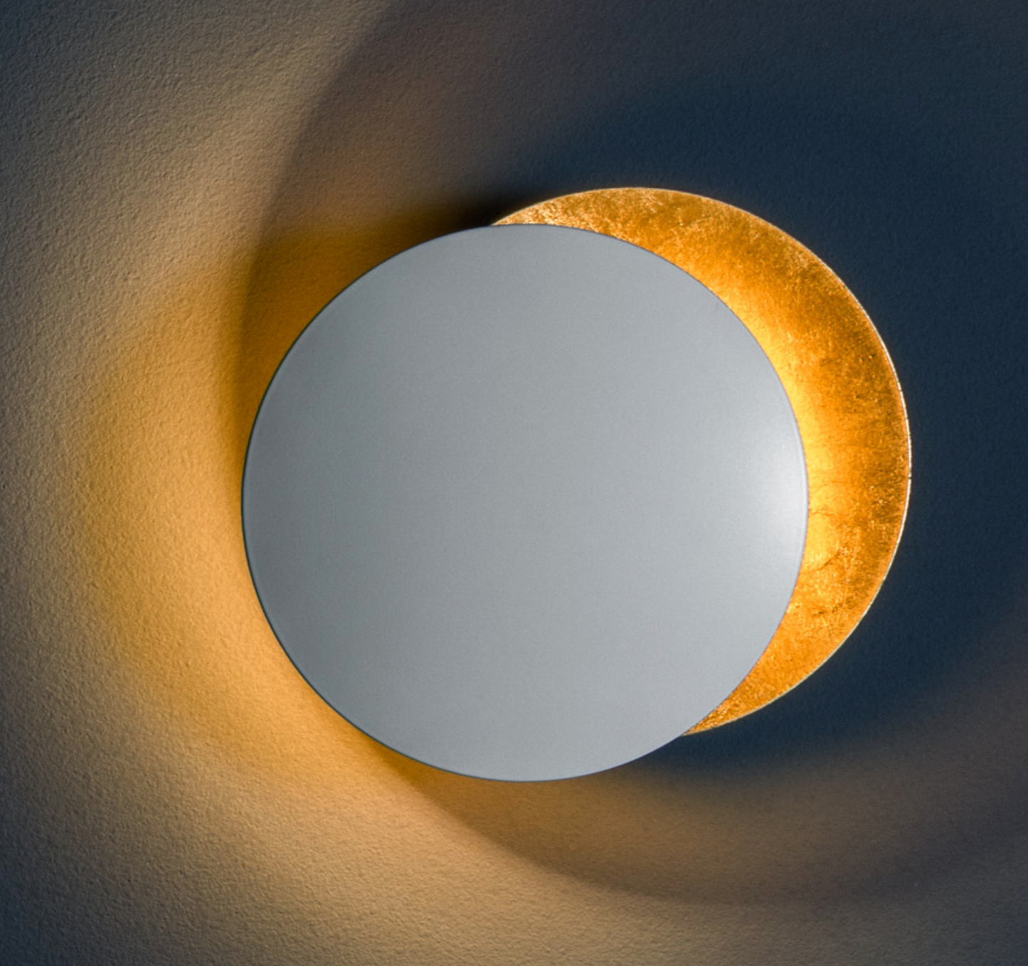 CS black & copper leaf adjustable LED wall light 17cm diameter - ID 10533