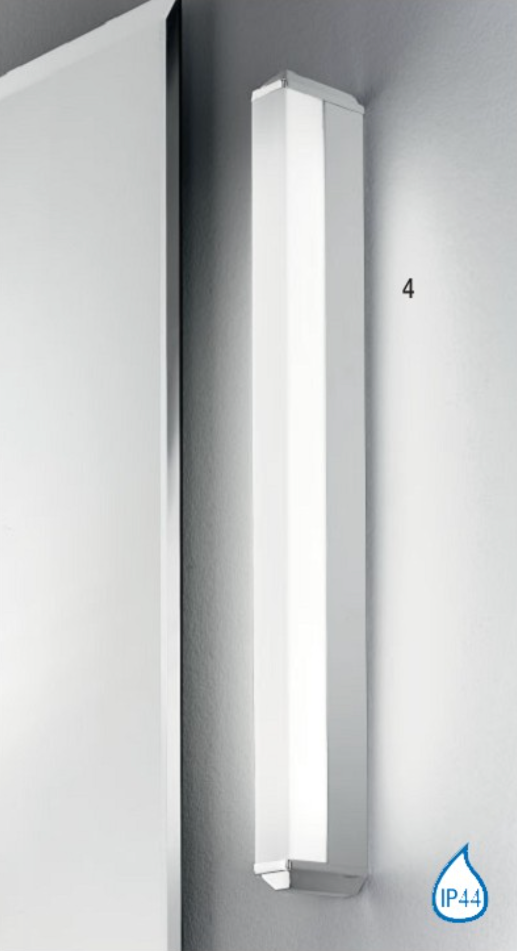 Franklite Polished Chrome IP44 Bathroom Wall Light - ID 972 - EX-DISPLAY