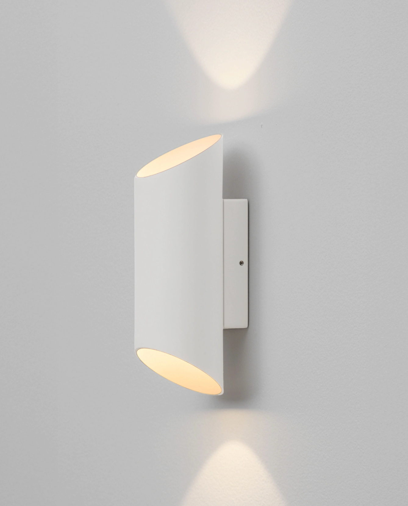 Tawny Sandy White 9W Up Down Exterior Wall Light - ID 14738