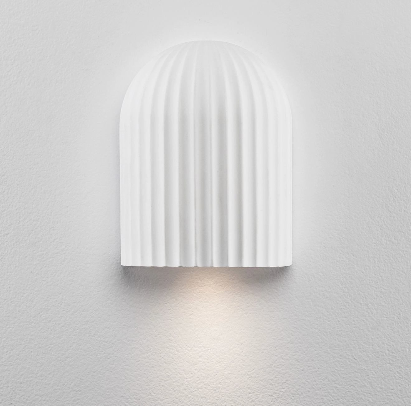 Fluted Decorative Wall Light In White Gypsum - ID 14747