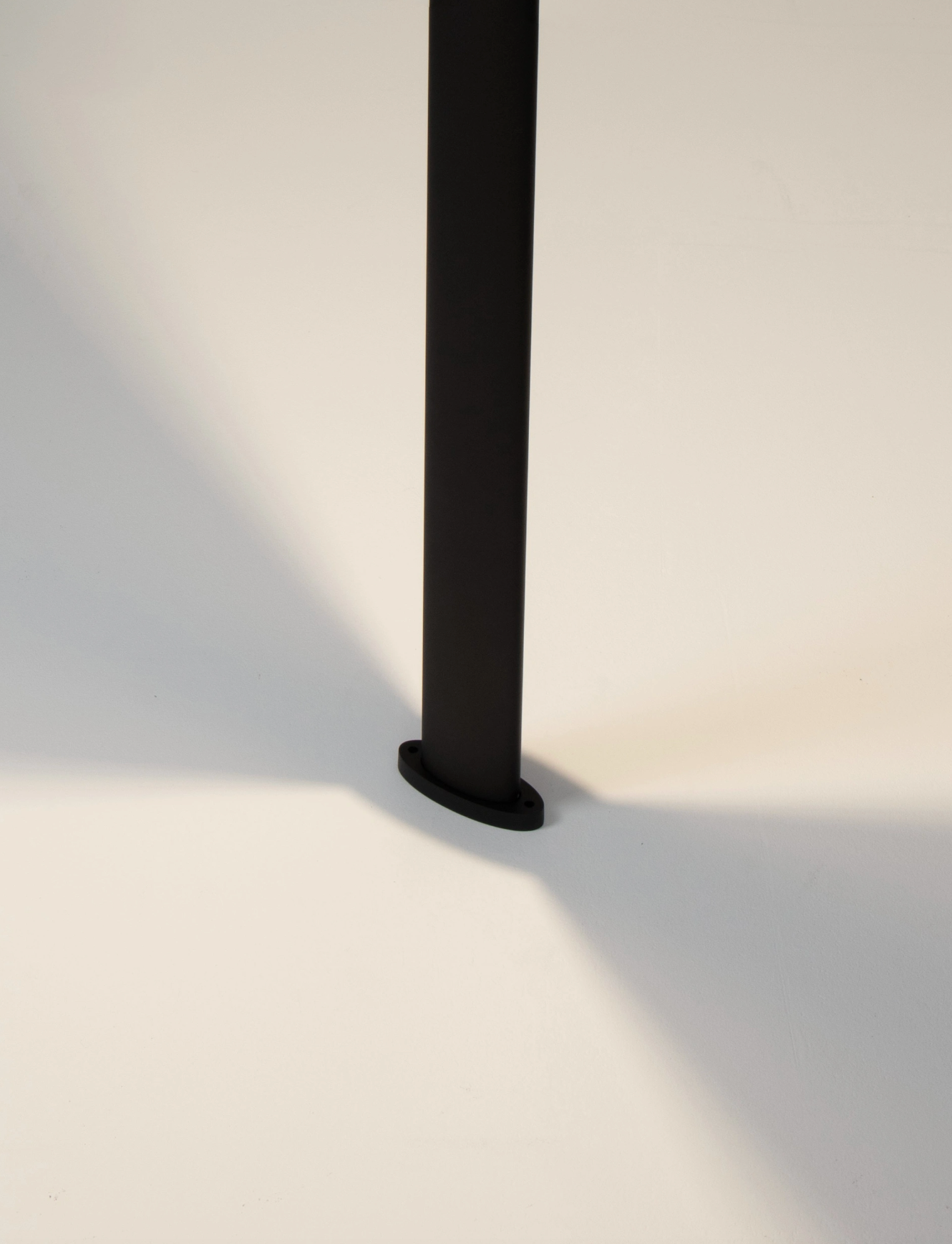 Raid 200cm Sandy Black Exterior Bollard - ID 14756