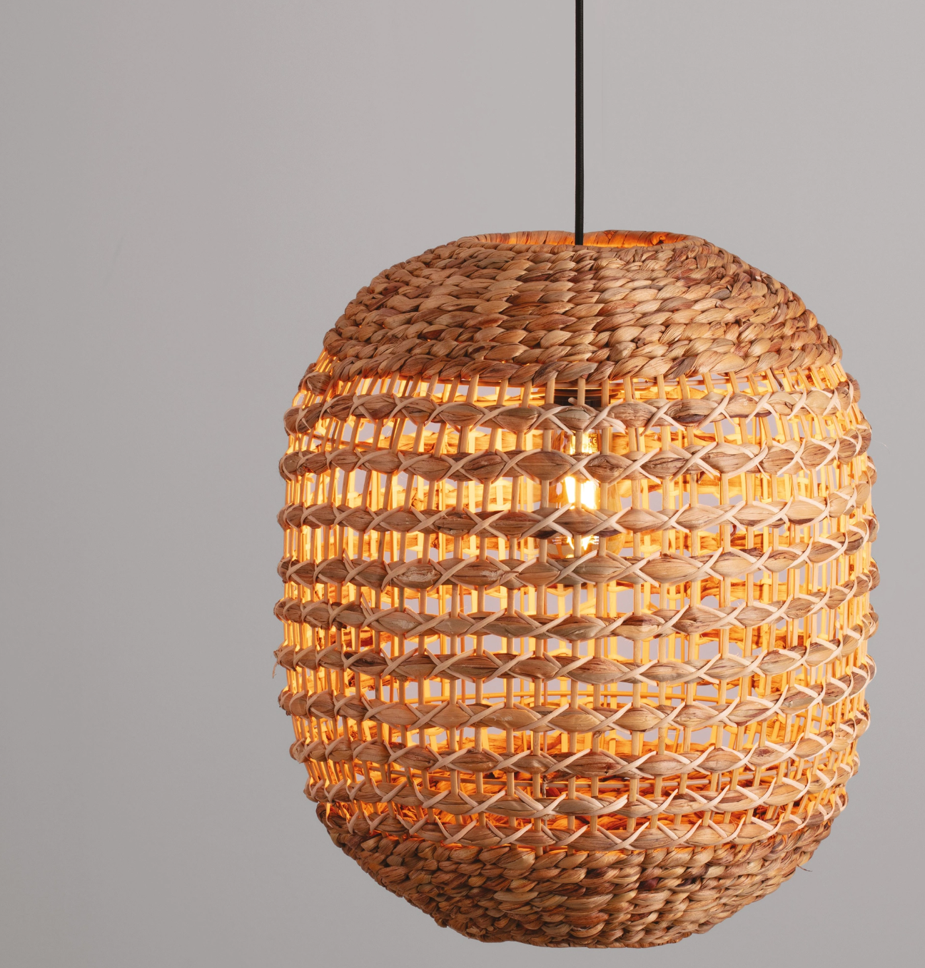 Sari Oval Natural Woven Pendant Light - ID 14813