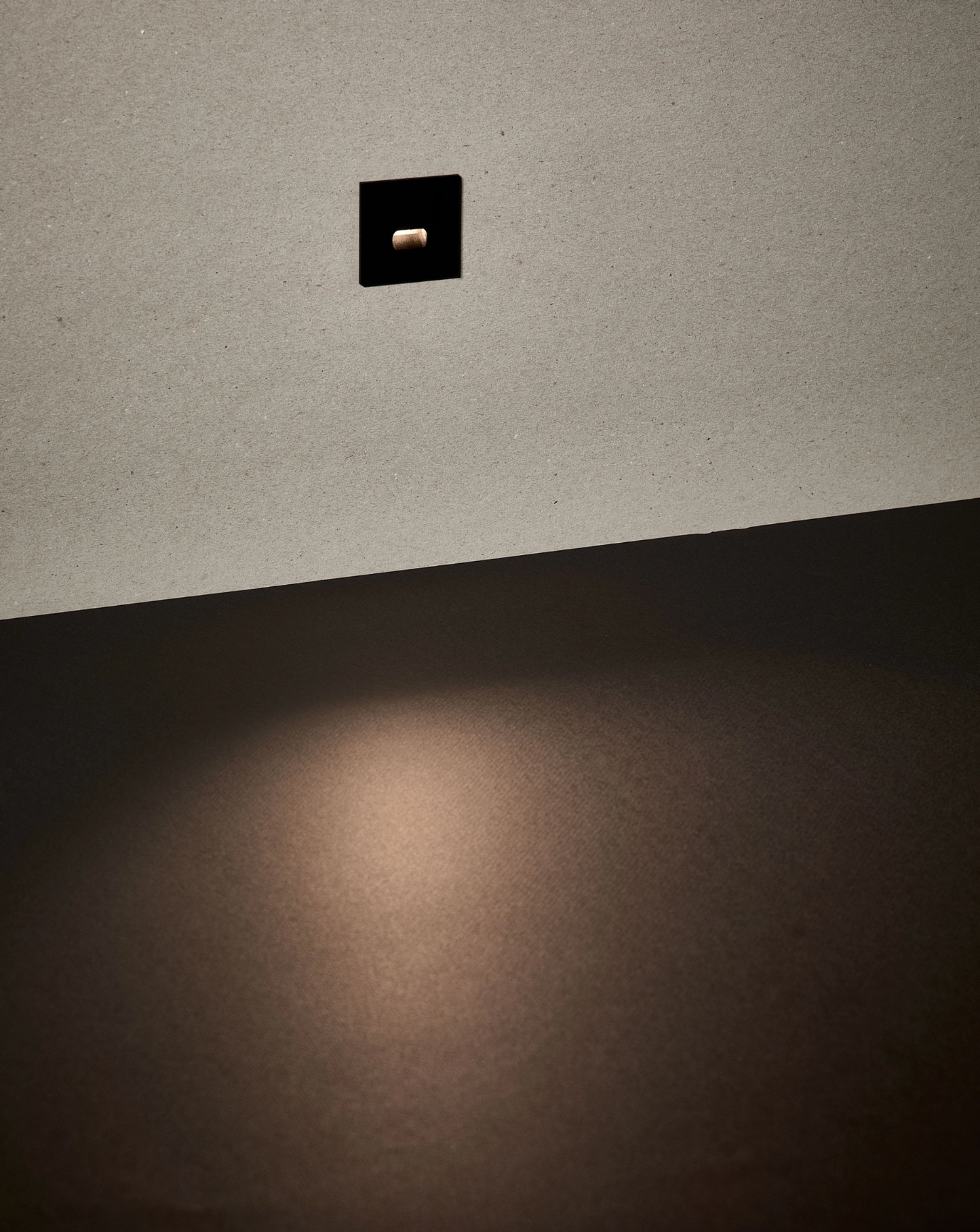 NL ID 14844 indoor wall recessed square step light, black, in-line driver inc