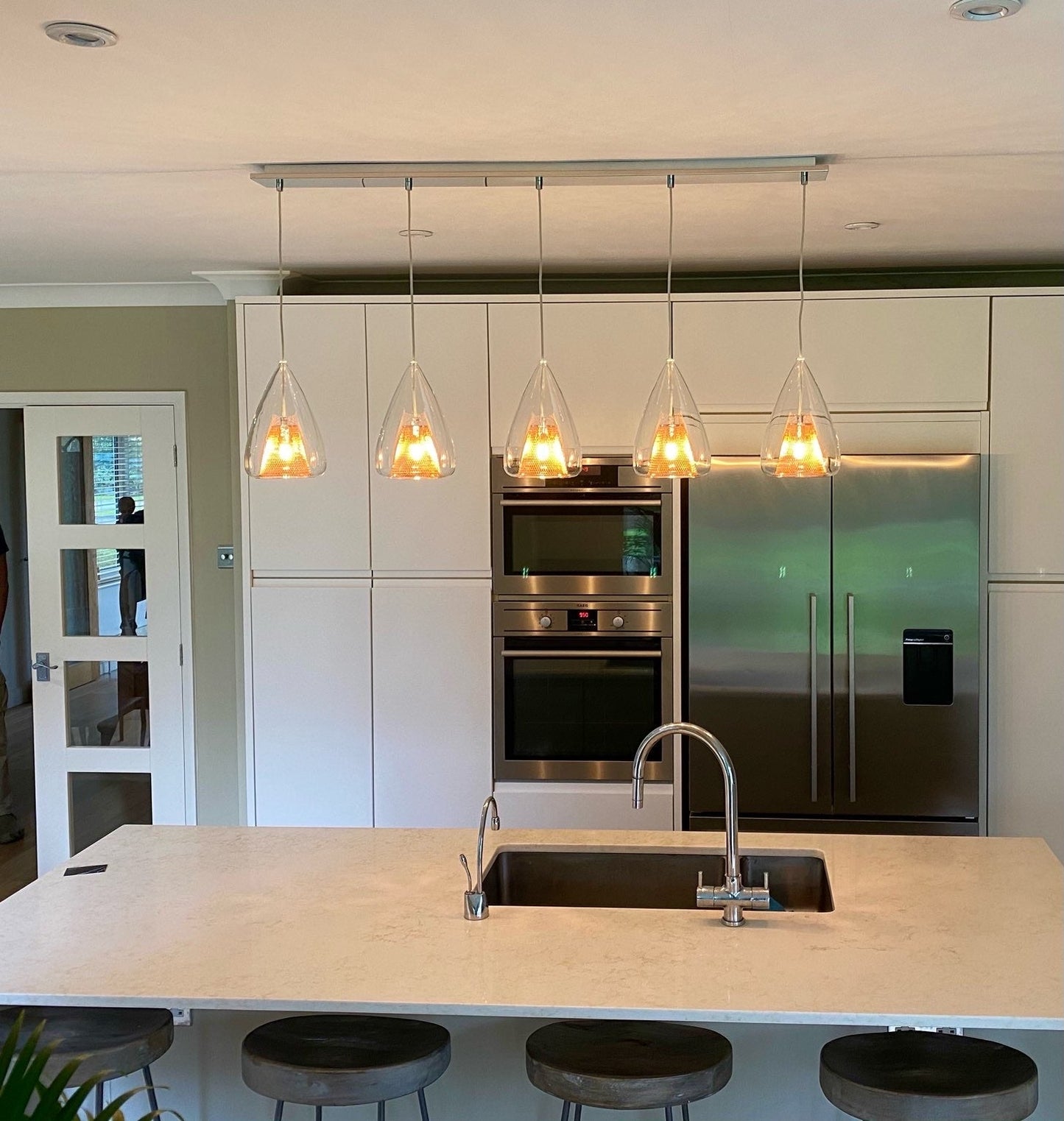Copper Mesh and Glass 5 Lamp Linear Bar Pendant